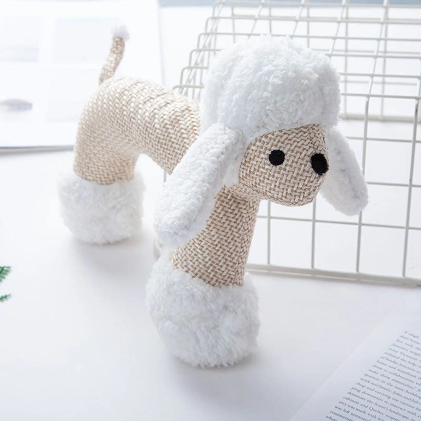 Shunmaii Squeaky Dog Teeth Grinding Toy Plush Linen Animal Shape